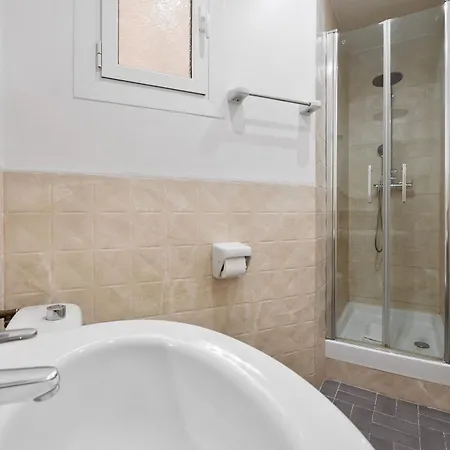 Destination Downtown - Ultra Apartment Barcelona