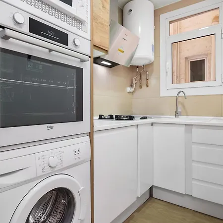 Destination Downtown - Ultra Apartment